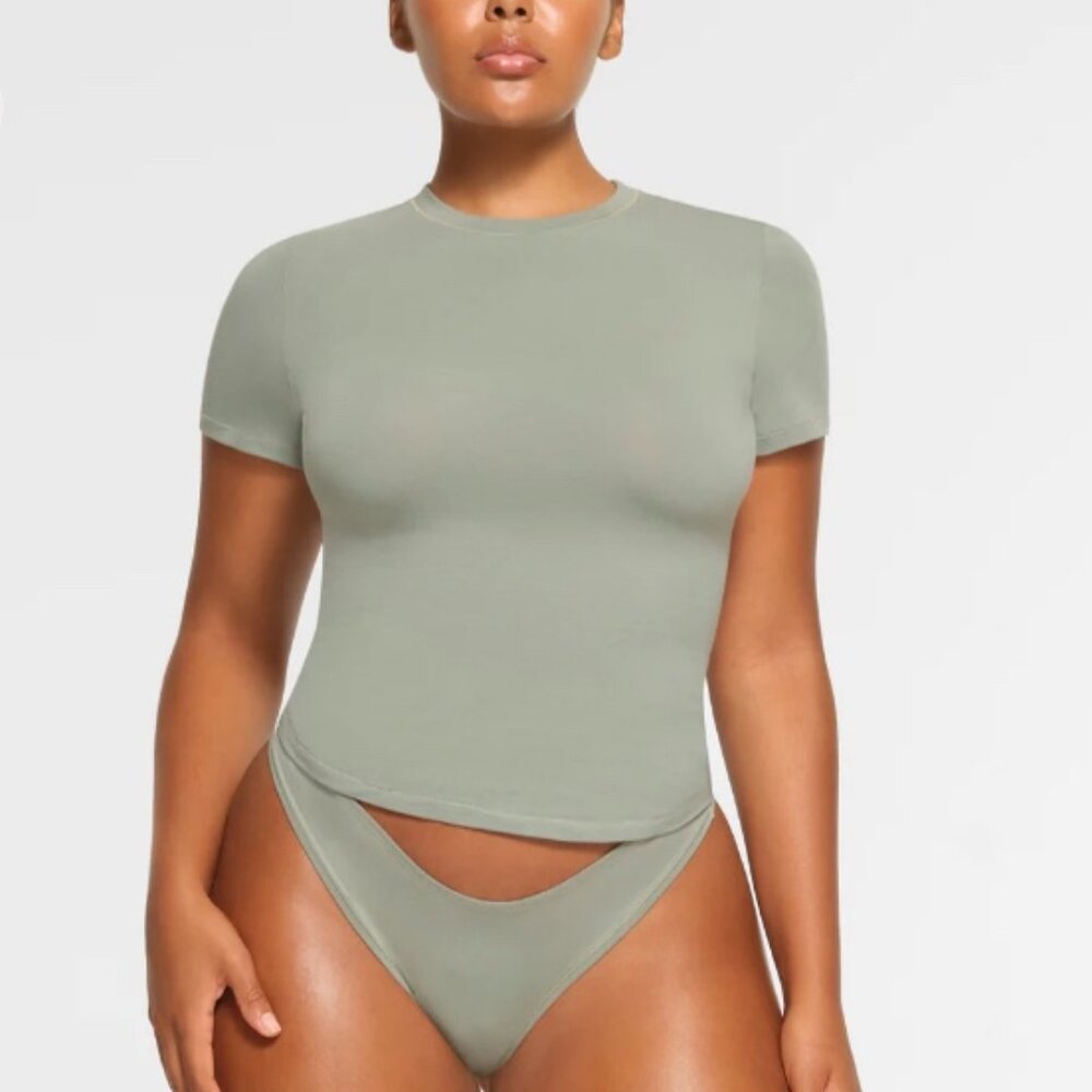 SKIMS Short Sleeve Crew Tee in Sage Green
